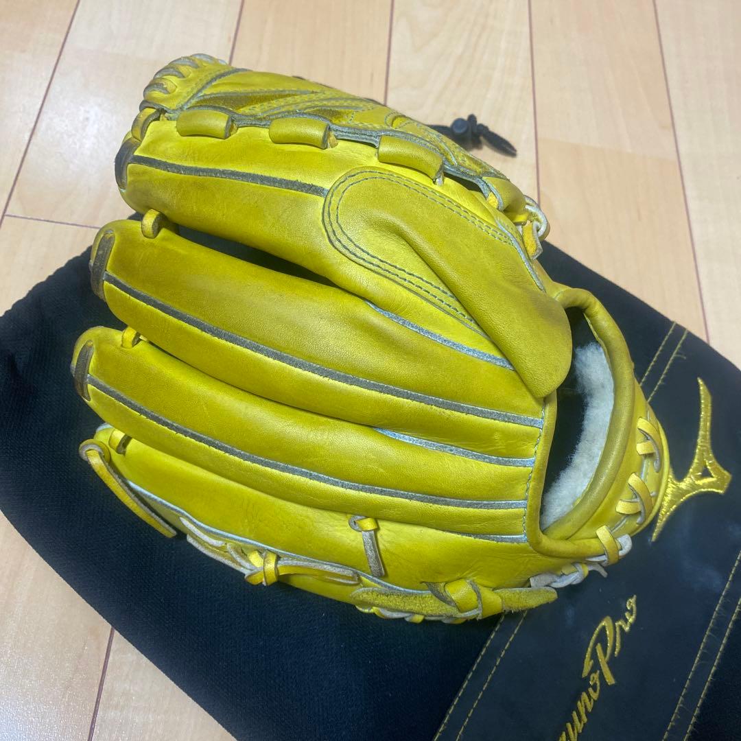 ミズノプロ　軟式　投手用グラブ
