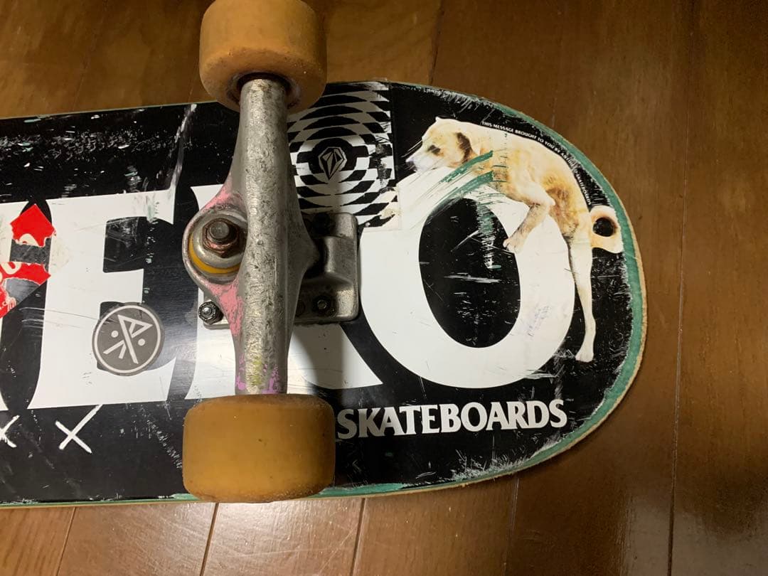 スケートボード コンプリート Supreme Heroデッキ 使用品