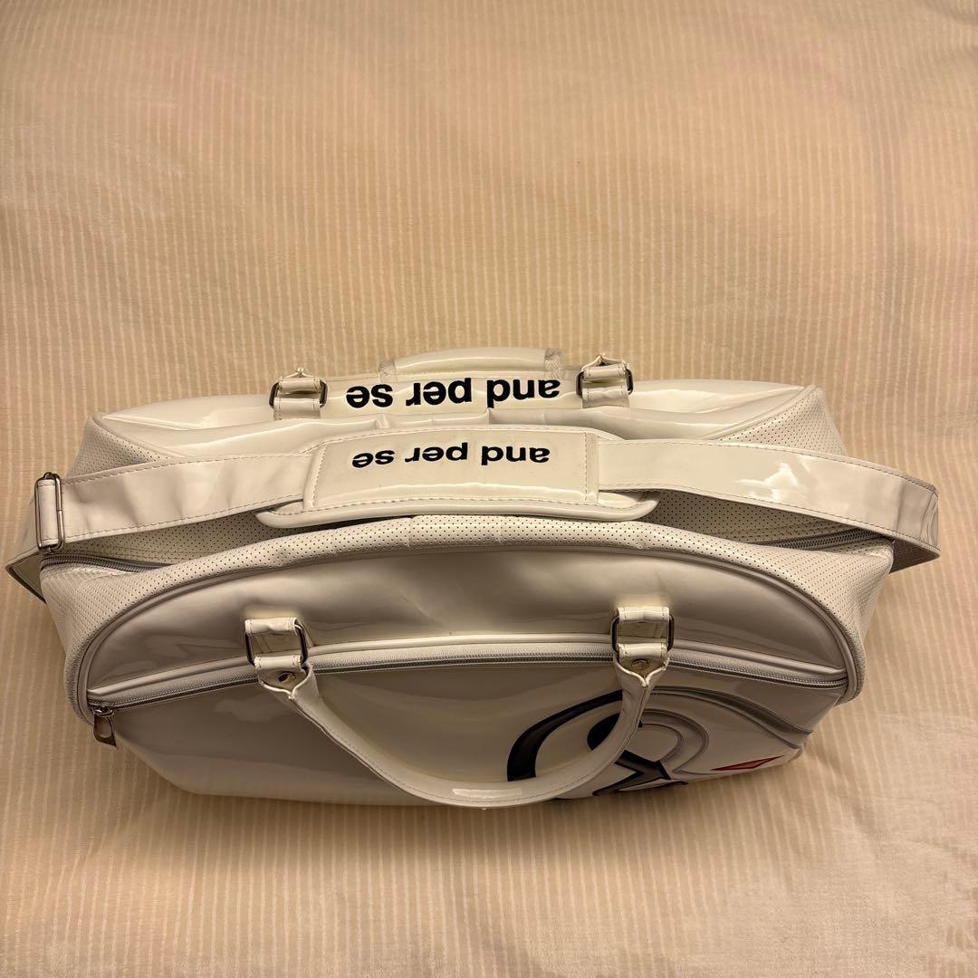 and pea se ゴルフバッグ ホワイト ロゴ入り