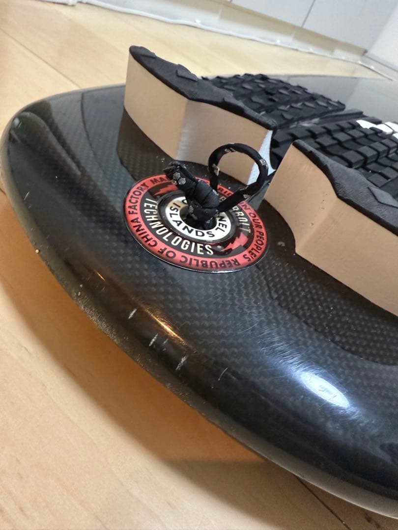 アルメリック サンダーボルト ザ・ミニ フルカーボン トンビ社製　サイズ5'9