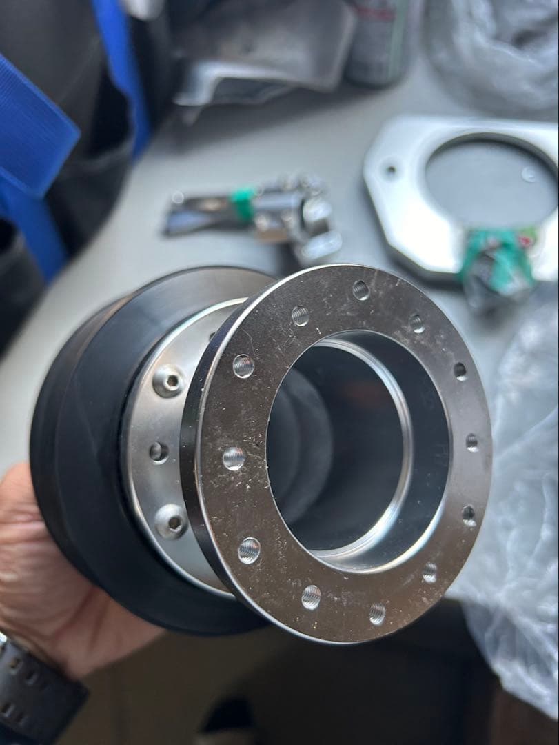 ハイエース　レーシングハンドル