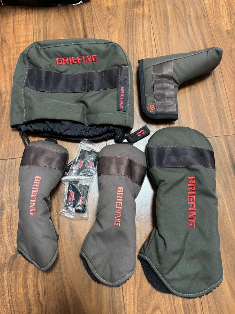 ブリーフィング　CR-02 キャディバッグ オリーブグリーン　ヘッドカバーセット