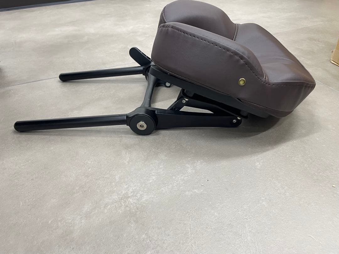 【極美品】昇降式電動ベッド 低反発 幅70cm エステ 整体 ブラウン