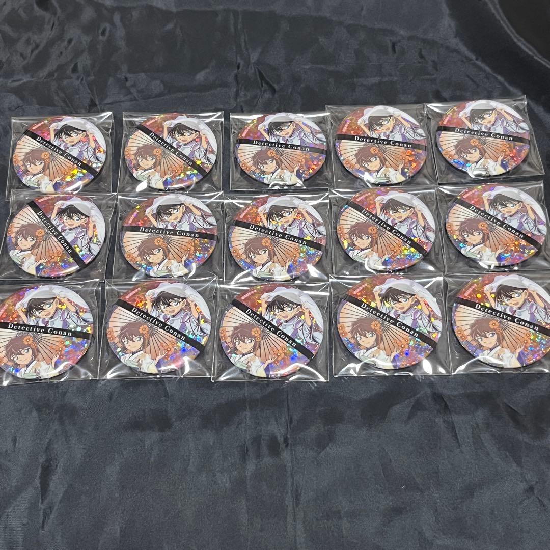 名探偵コナン 秋の華和装 クラックス 灰原哀 江戸川コナン スパークル缶バッジ