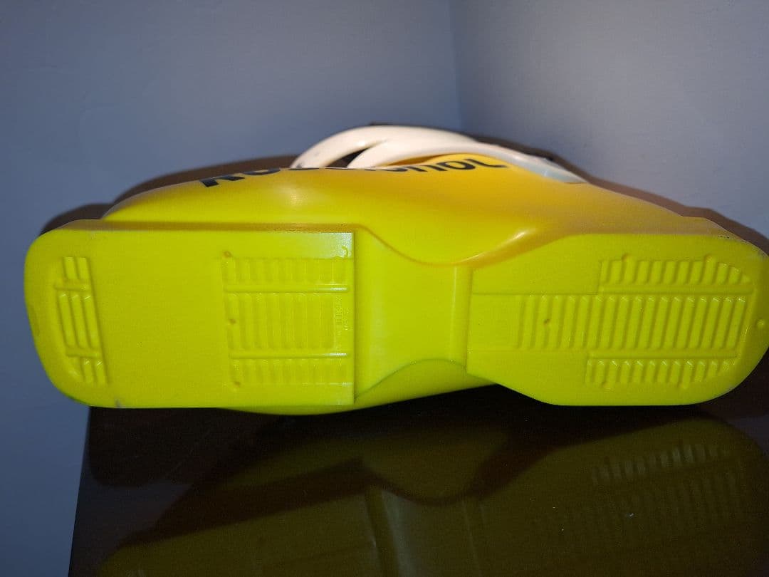 ROSSIGNOL スキーブーツ イエロー/ホワイト