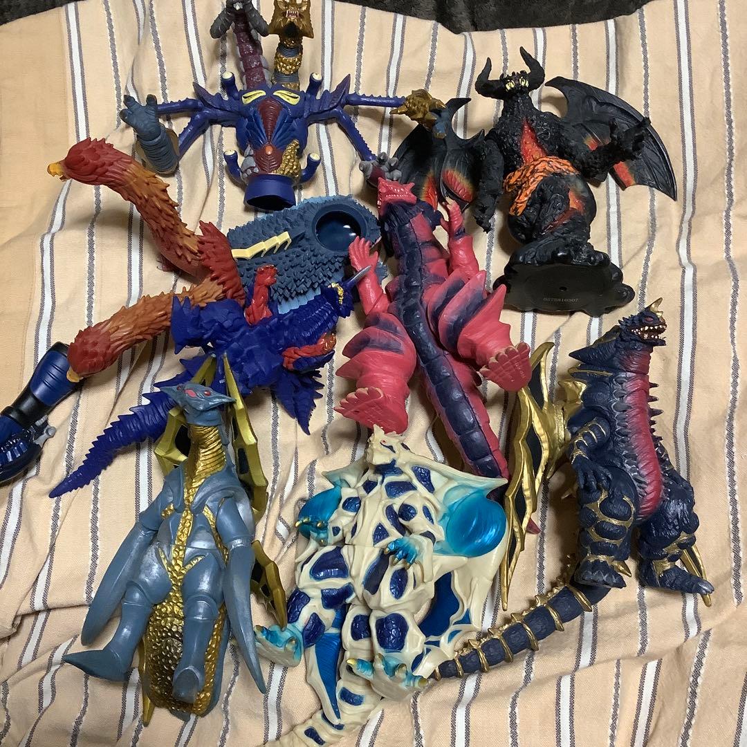 怪獣フィギュア　ジャンクセット