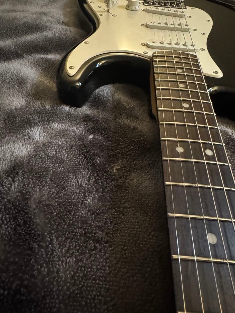 美品 Squier affinity STRATOCASTER