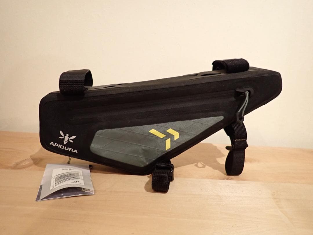 APIDURA バックカントリーフレームバッグ　2L