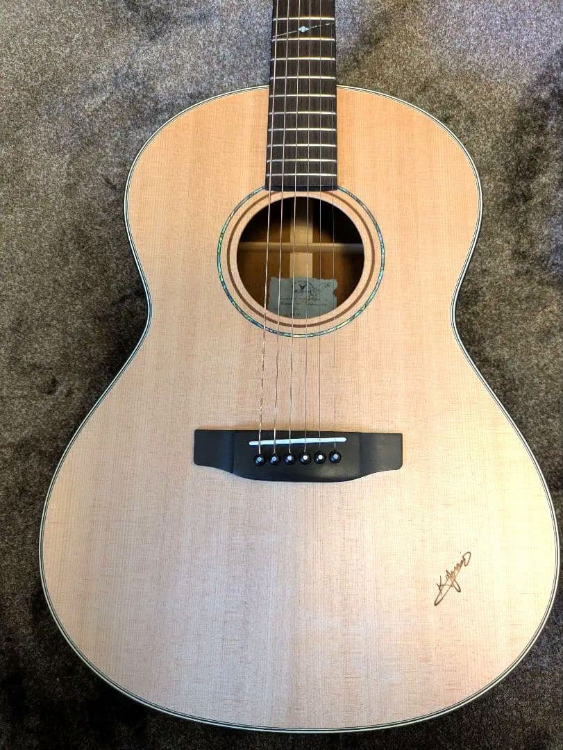 ヤイリギターRF90　美品