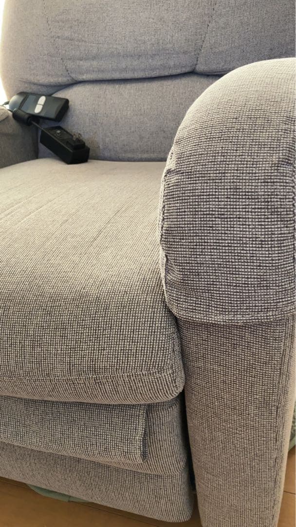 ニトリ電動リクライニングソファ（1人用）