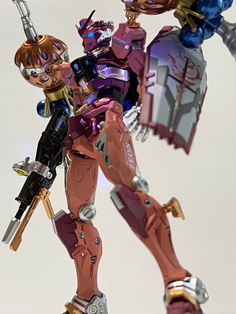 ガンプラ HG 1/144 赤いガンダム 塗装完成品