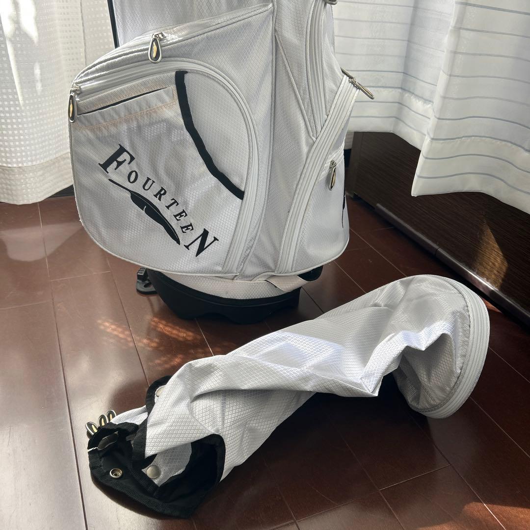 Fourteen キャディバッグ ホワイト
