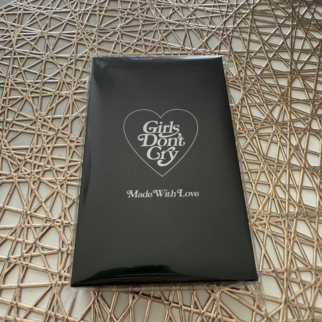 GIRLS DON'T CRY KEYRING キーホルダー