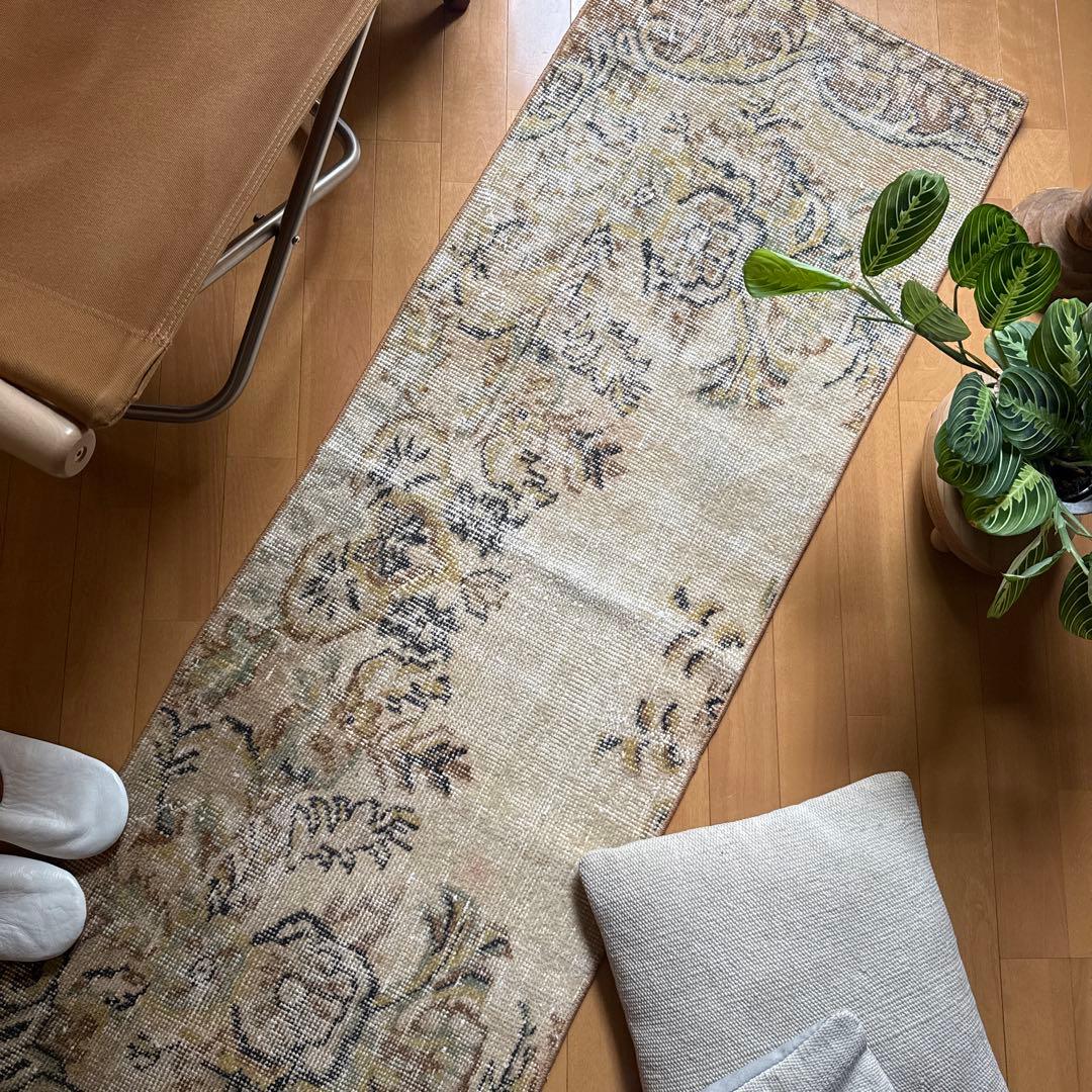 54×165 ロングランナーラグ　ベージュボタニカル　トルコヴィンテージラグ
