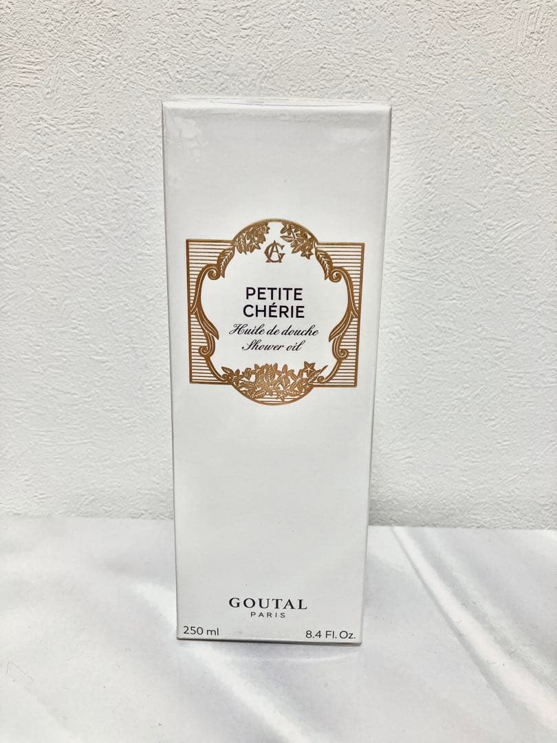 グタール プチシェリー シャワーオイル (ボディソープ) 250ml