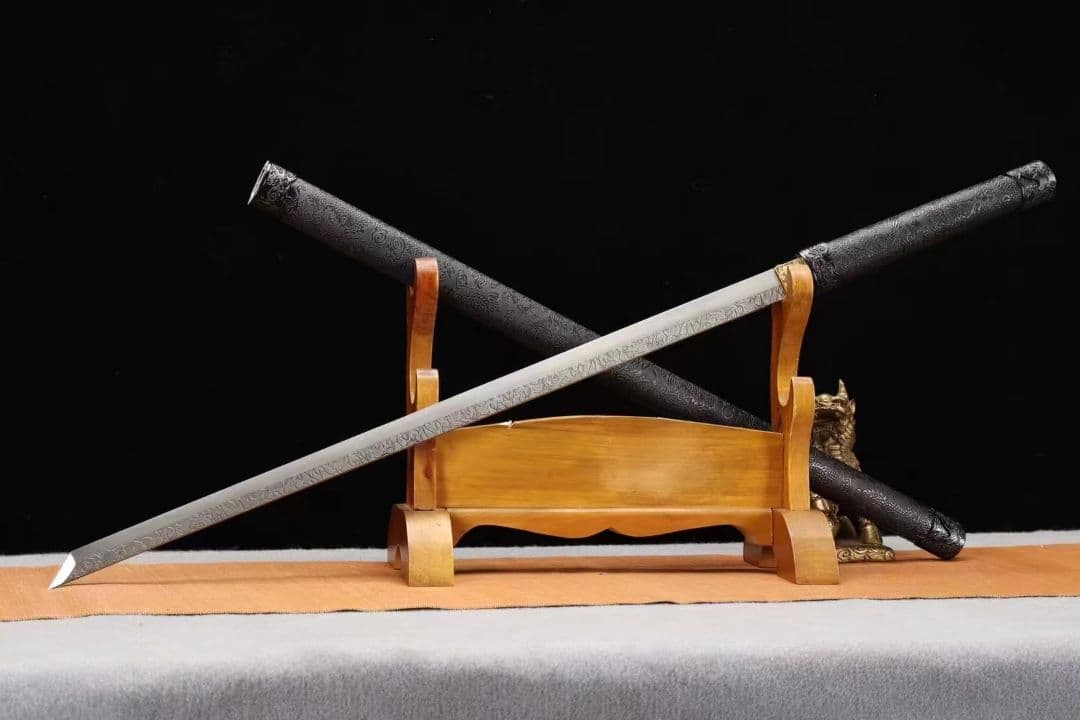 武具　刀装具　日本刀　模造刀   居合刀  竜紋