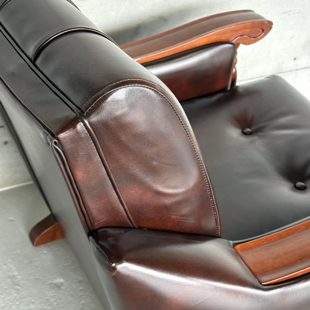 ✦昭和レトロ✦ミッドセンチュリー ラウンジチェア 合皮 × 無垢材装飾 ソファー