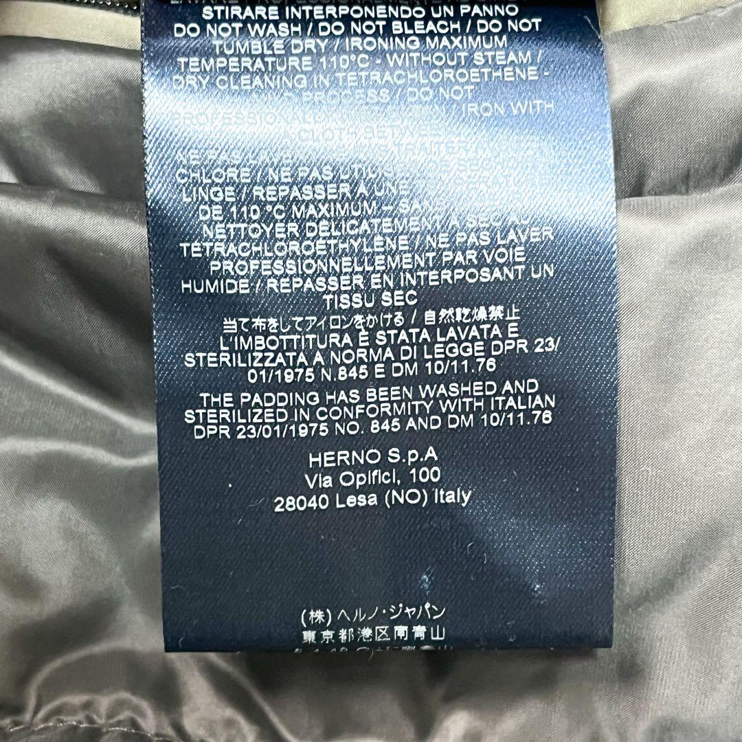 希少 ヘルノ ダウンジャケット チェスターコート型 ロゴプレート ダウンコート