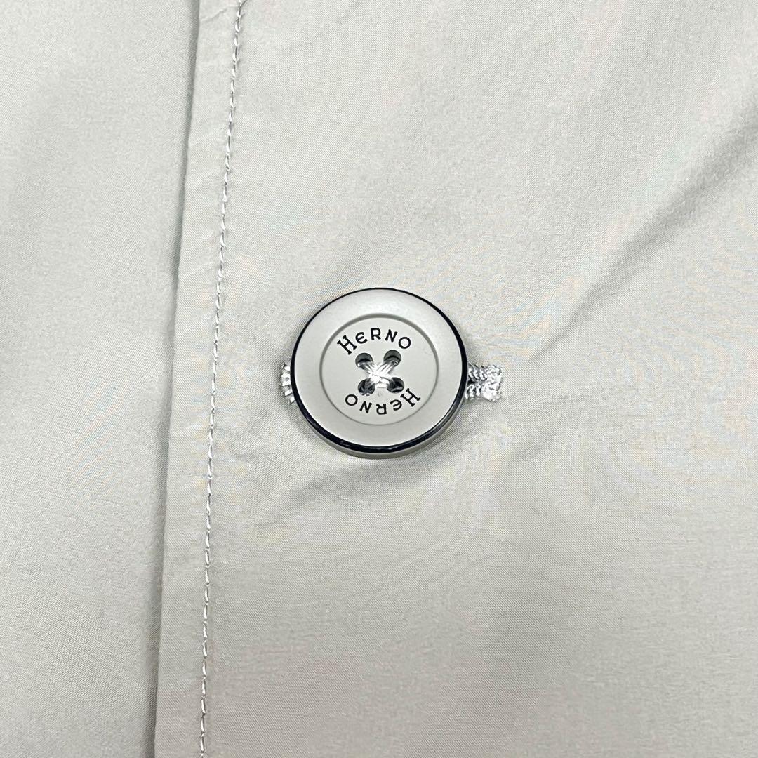 希少 ヘルノ ダウンジャケット チェスターコート型 ロゴプレート ダウンコート