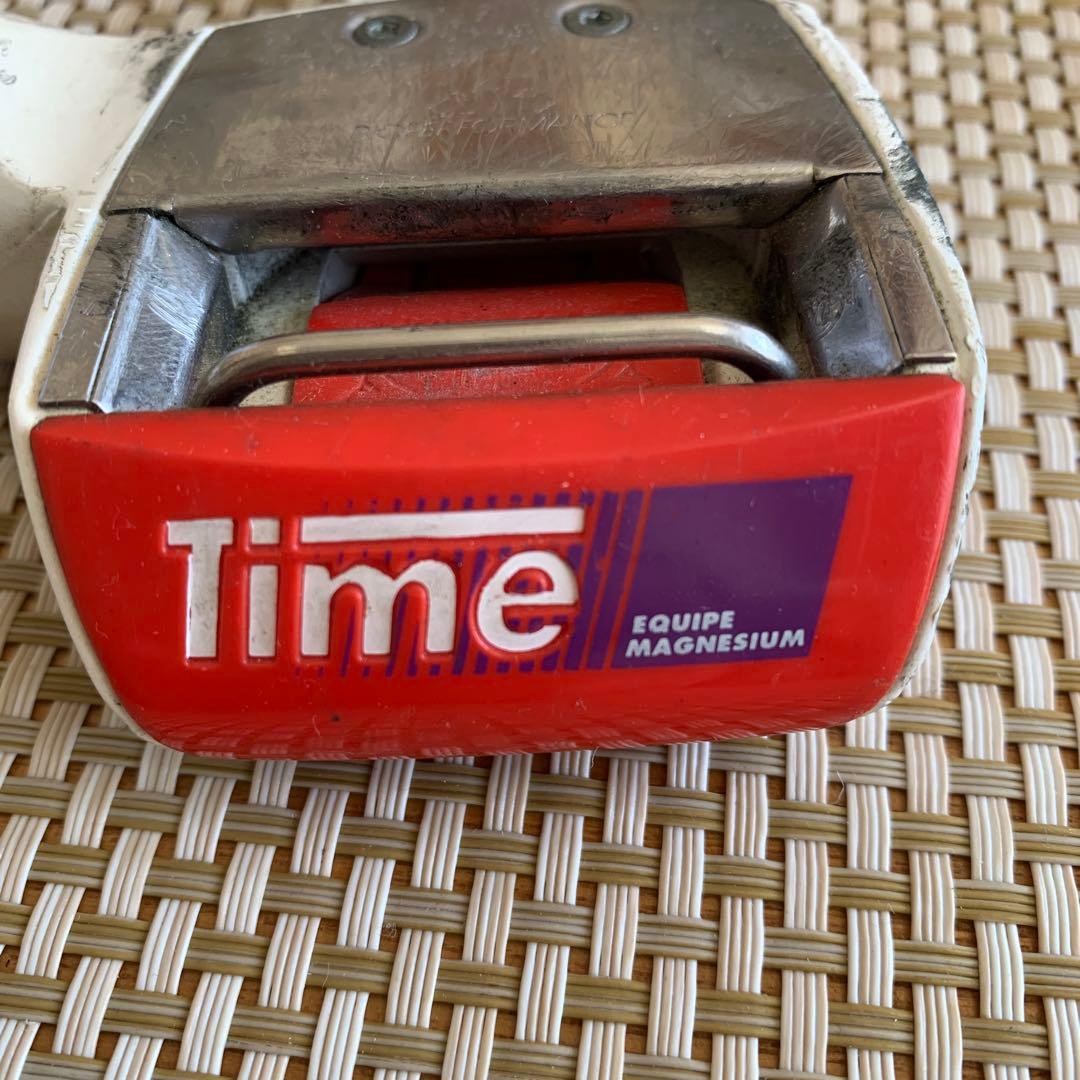 Time TBTエキッププロマグネシウム ホワイト/レッド
