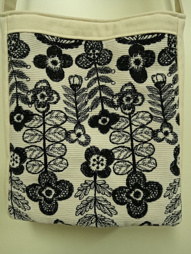 専用　ミナペルホネンハンドメイドショルダーバッグ