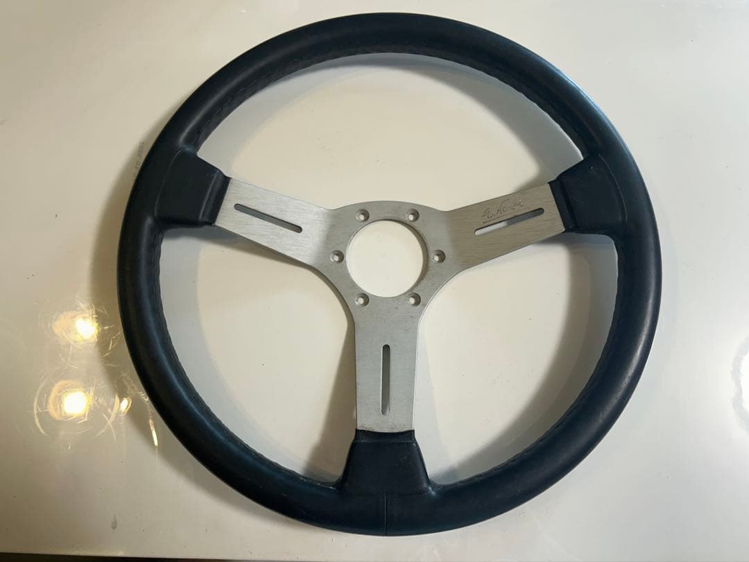 ナルディ　ステアリング　3スポーク　nardi
