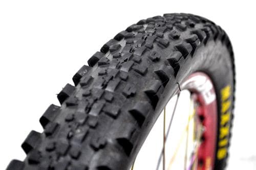 FIREEYE EXCELERANT 27.5インチリアホイールMTB