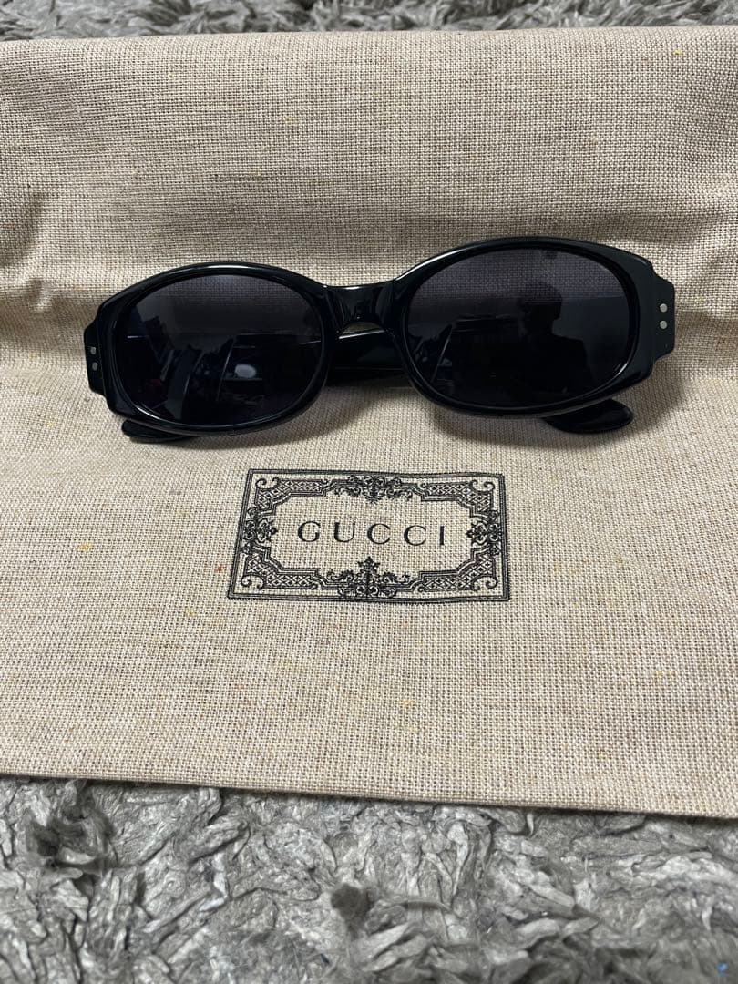 GUCCI グッチ　イタリア製　サングラス　メンズ　レディース　黒　GG2417