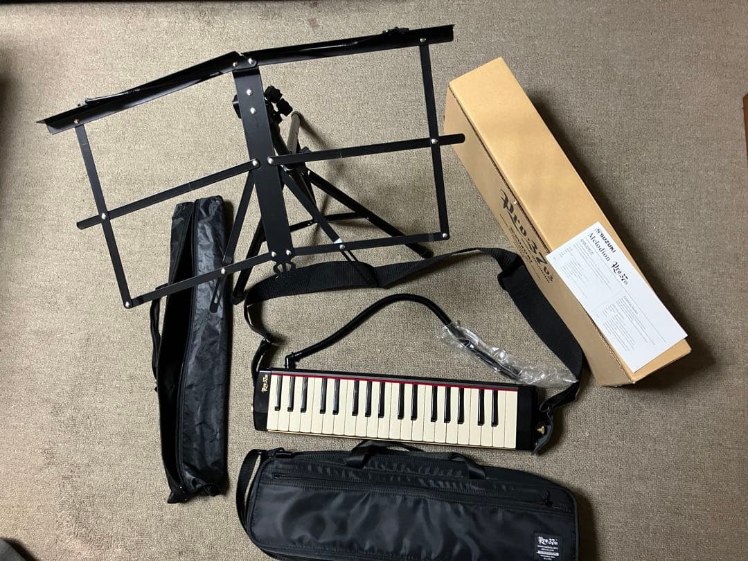 【ずっち　中古美品】鍵盤ハーモニカ　スズキ　メロディオン　Pro37v3