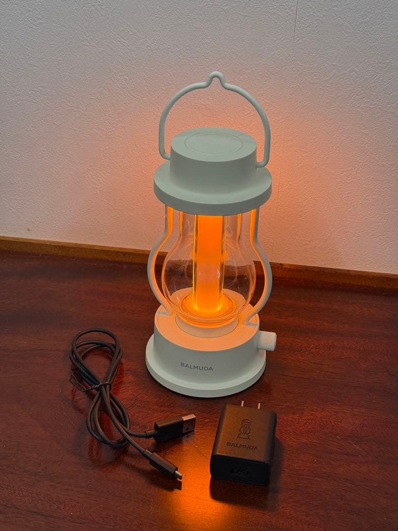 バルミューダ　BALMUDA the lantern ホワイト