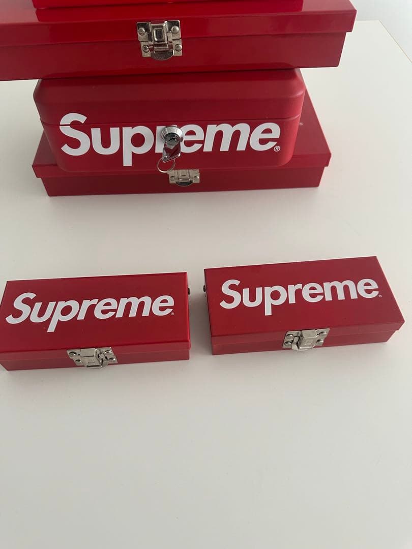 Supreme レッド収納ボックス6個セット