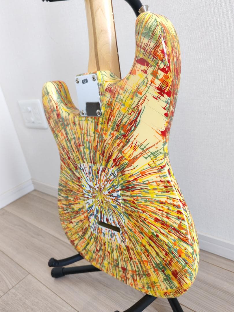 Fender Stratocaster HANABI 手描き 300のうちの1個