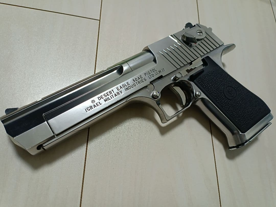 【中古品】東京マルイ ガスガン 「デザートイーグル.50AE」クロームステンレス