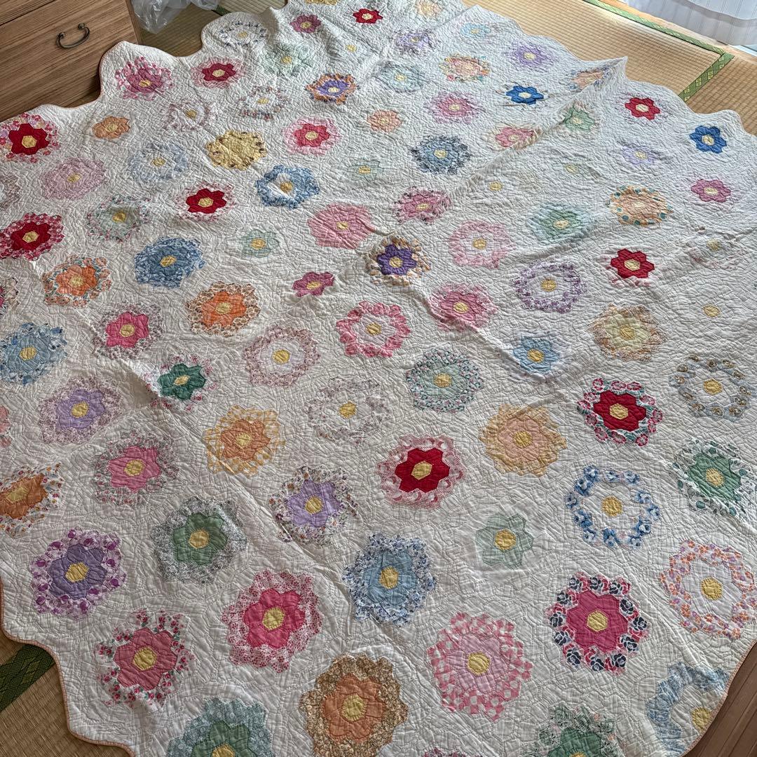 アンティークキルト　ヴィンテージ花柄キルトカバー 大判