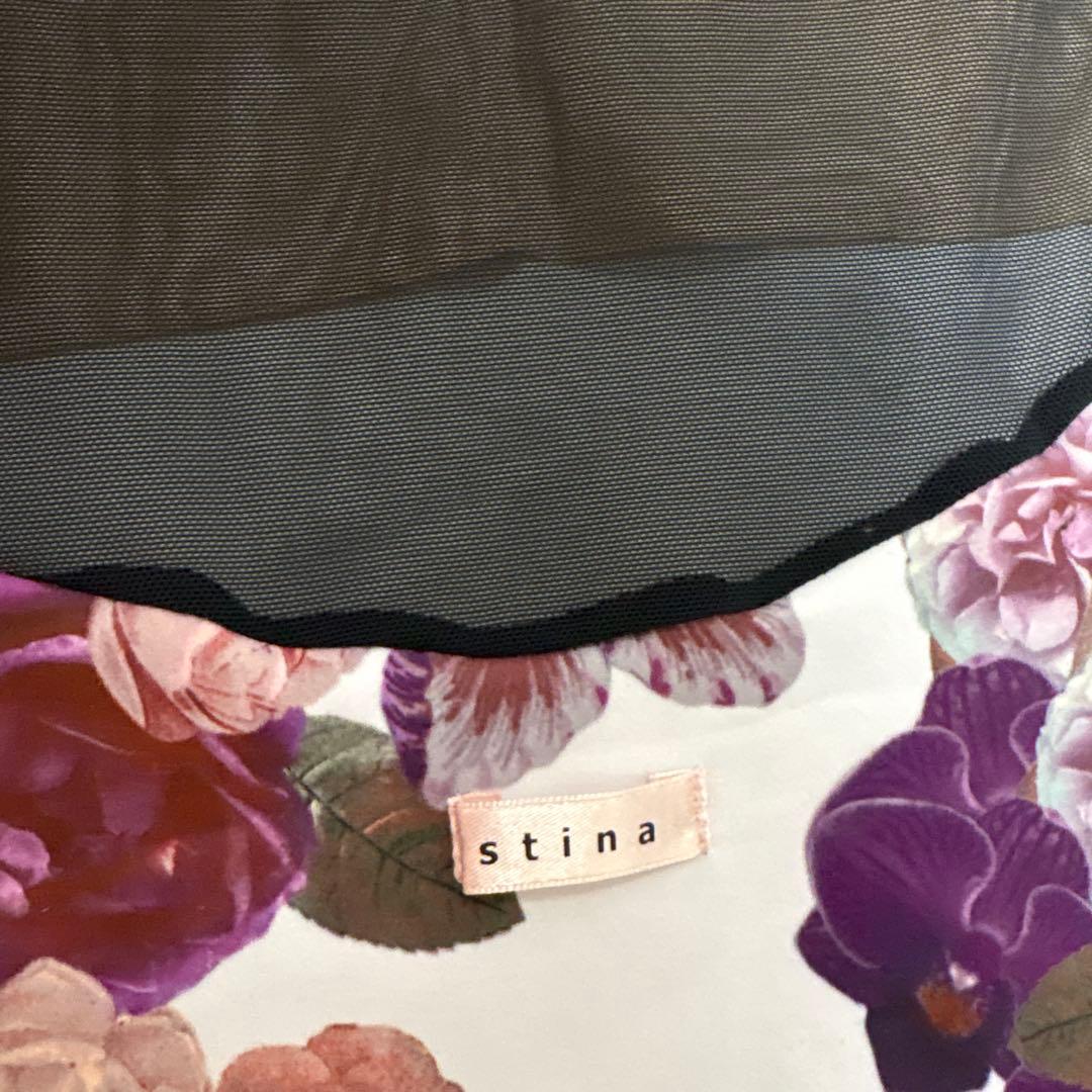 フラワープリント ノースリーブレオタード stina