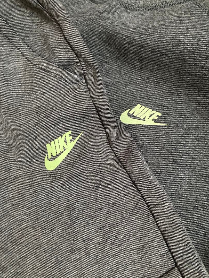 廃番モデル NIKE テックフリース 上下セット トレーナー ショート パンツ