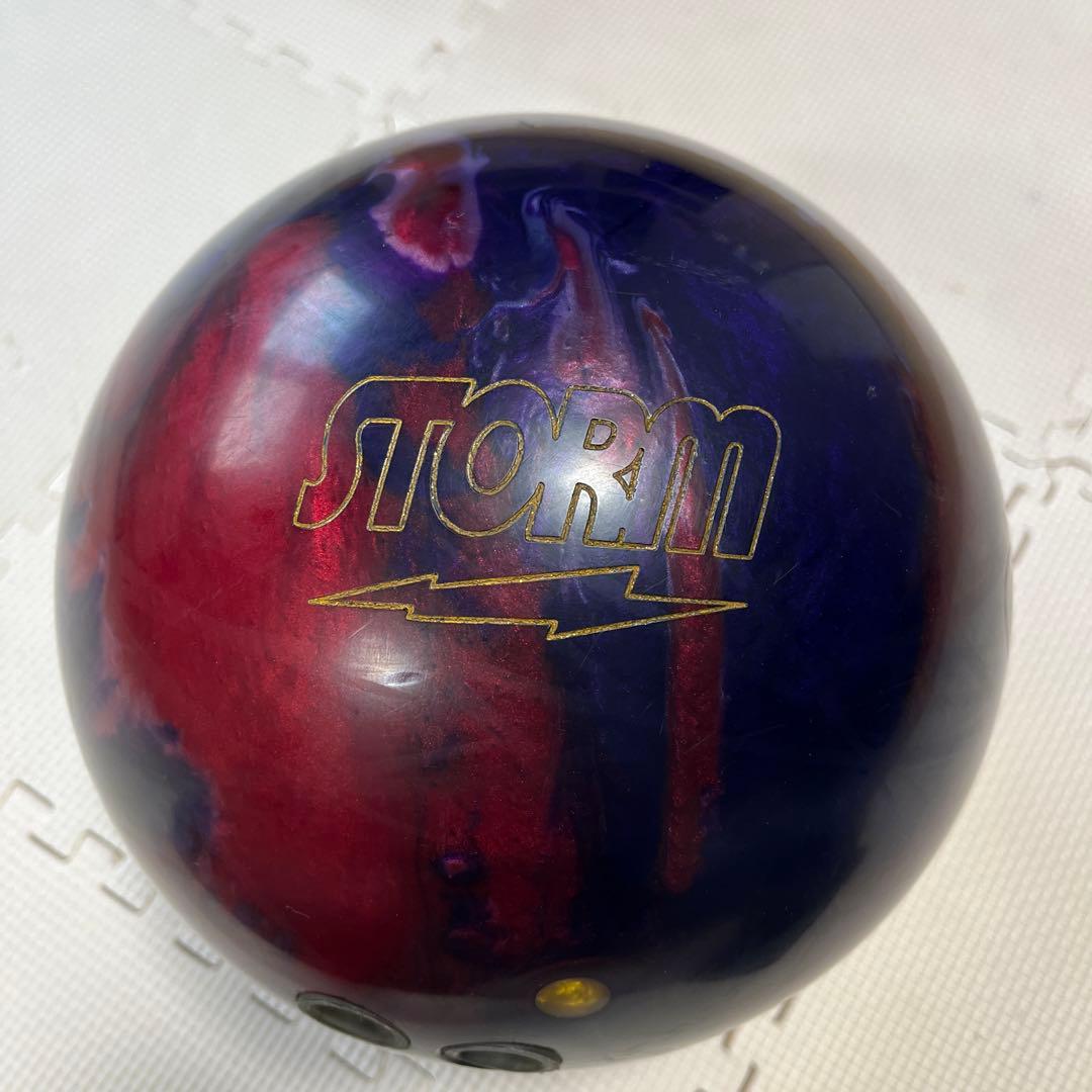 STORM CRYSTAL PHYSIX ボウリングボール