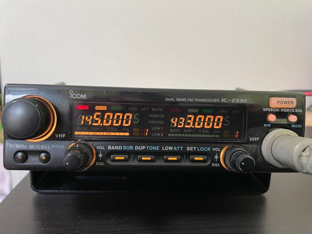 トランシーバー Icom IC-2330