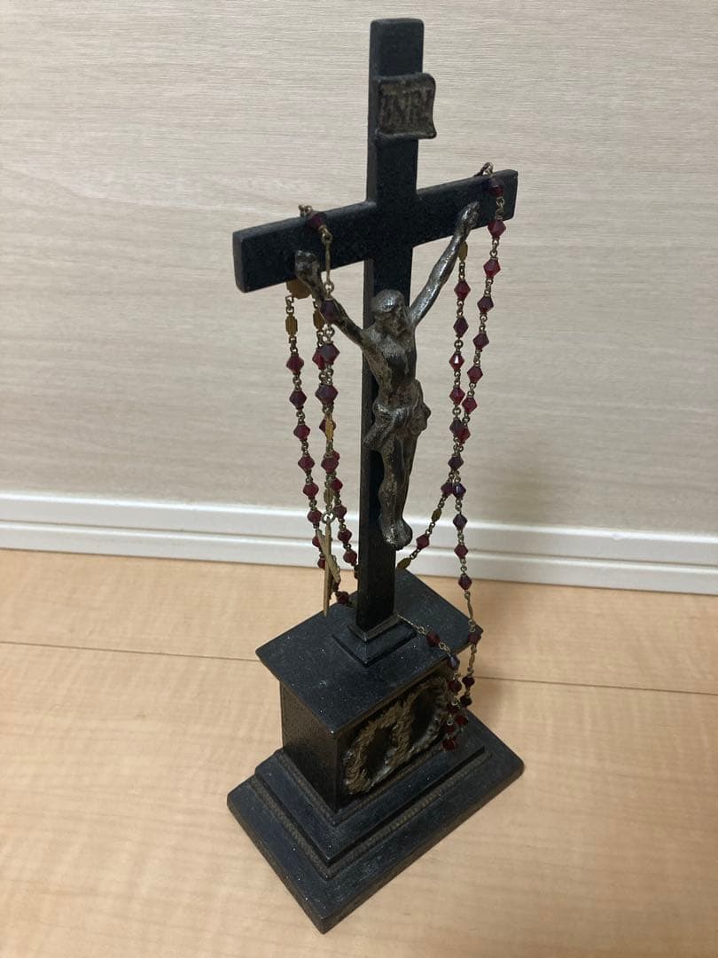 テ*ア様 【アンティーク】金属製 十字架 イエス像 ロザリオ付き