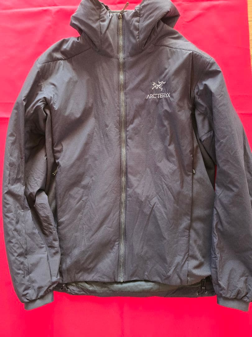 ARC'TERYX ブラック アトム　LT Mサイズ