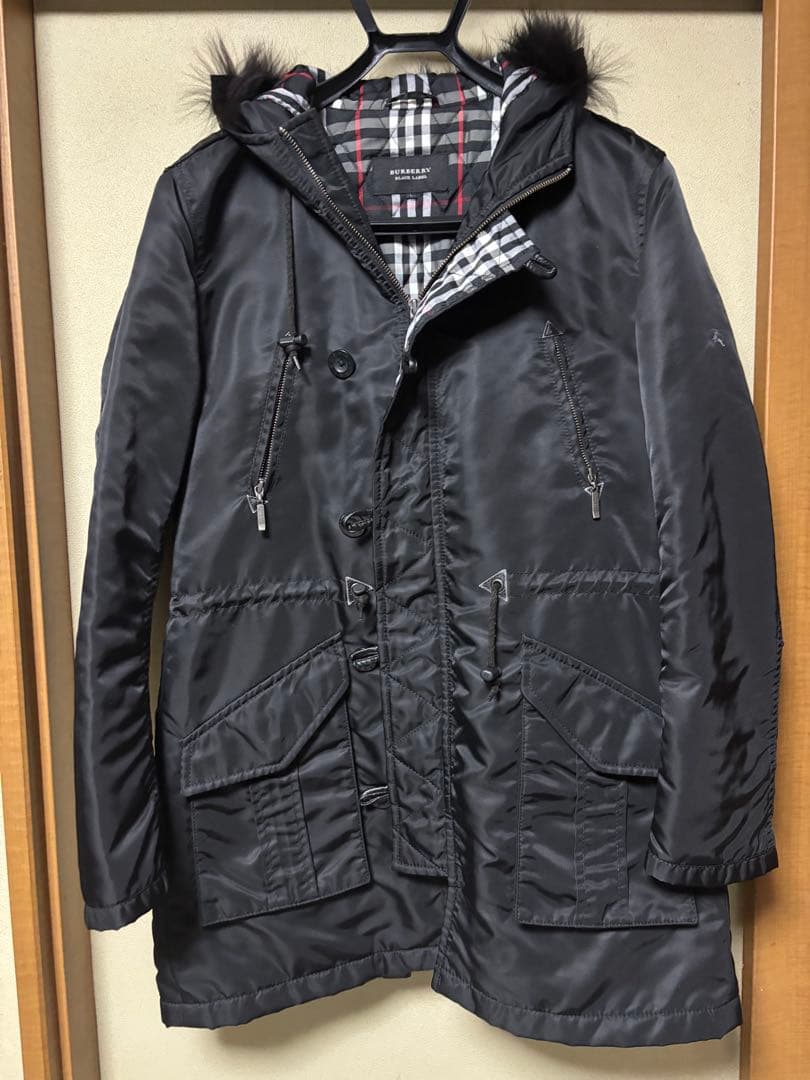 美品　バーバリー　ブラックレーベル　ナイロン　中綿ジャケット　ミリタリー