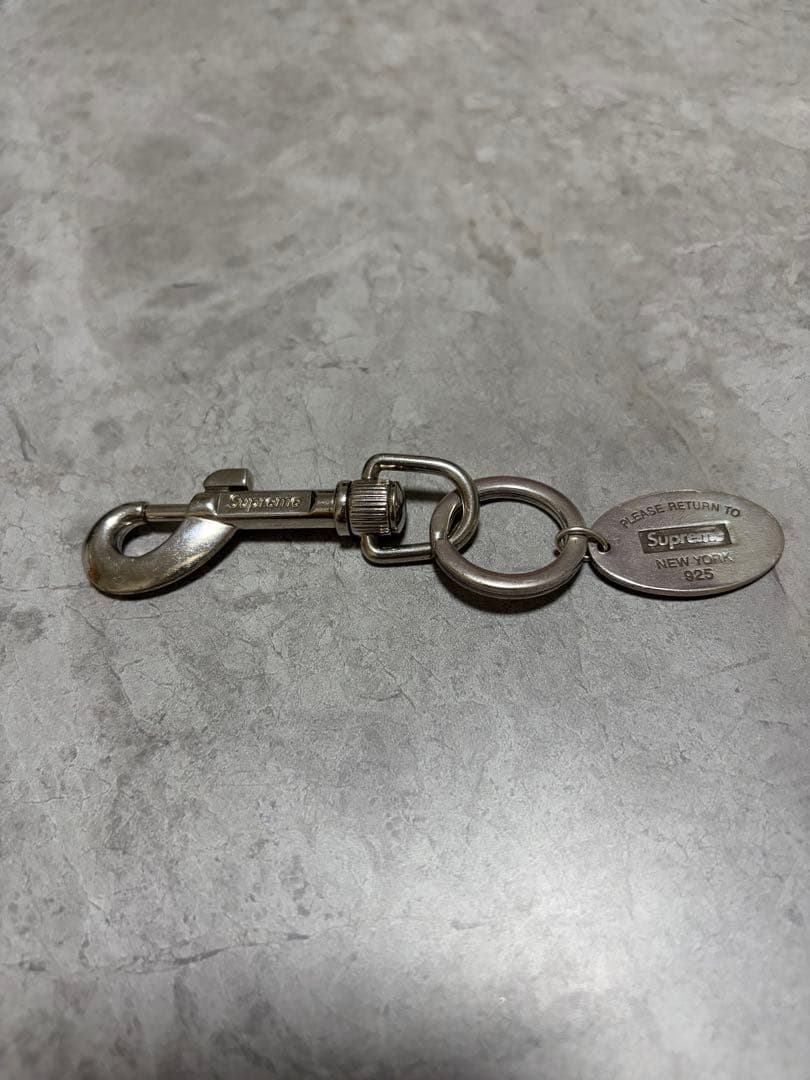 supreme Tiffany コラボ キーリング