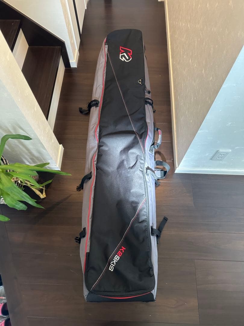 スキー、スノーボード用キャスター付きキャリアケース　K2