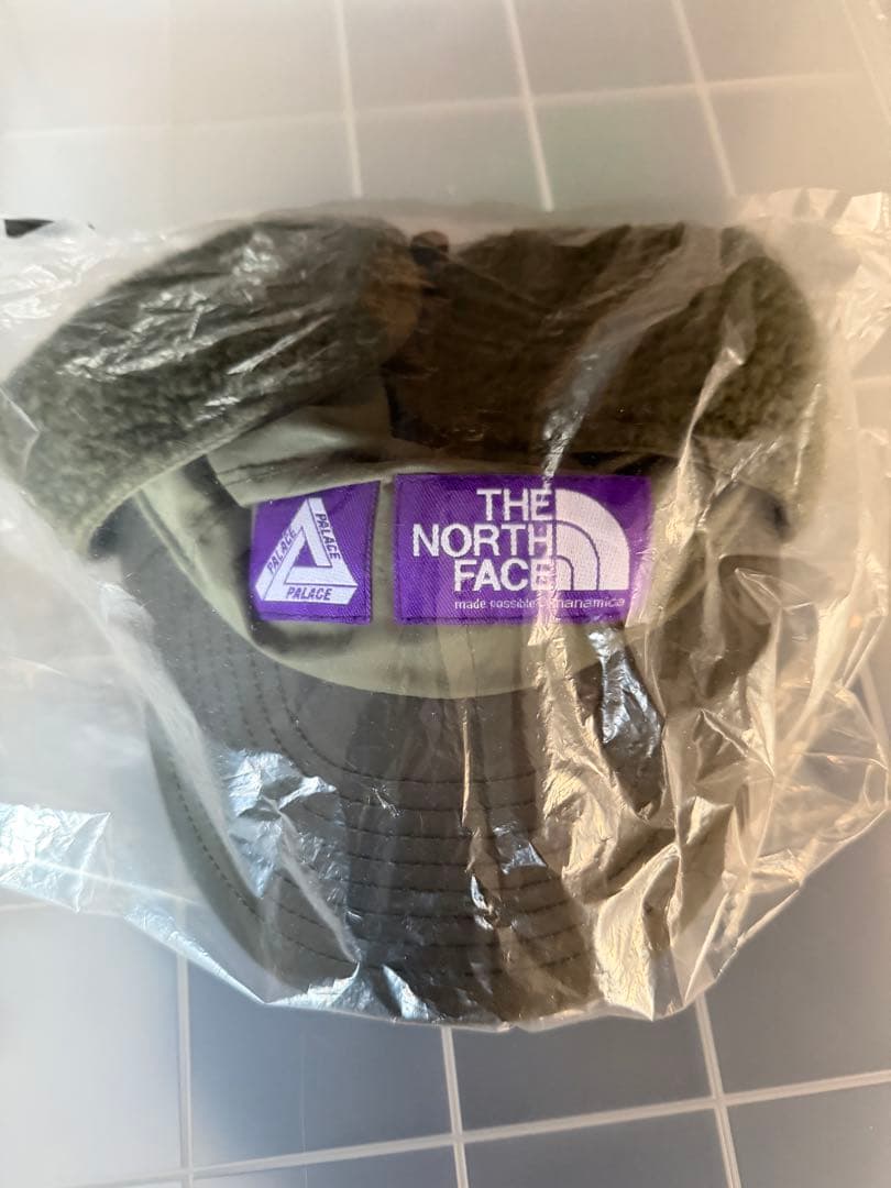 PALACE × THE NORTH FACE Field Cap GREEN