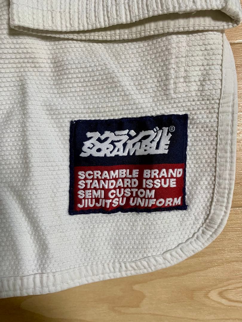 SCRAMBLE STANDARD ISSUE ブラジリアン柔術着　A1L 白