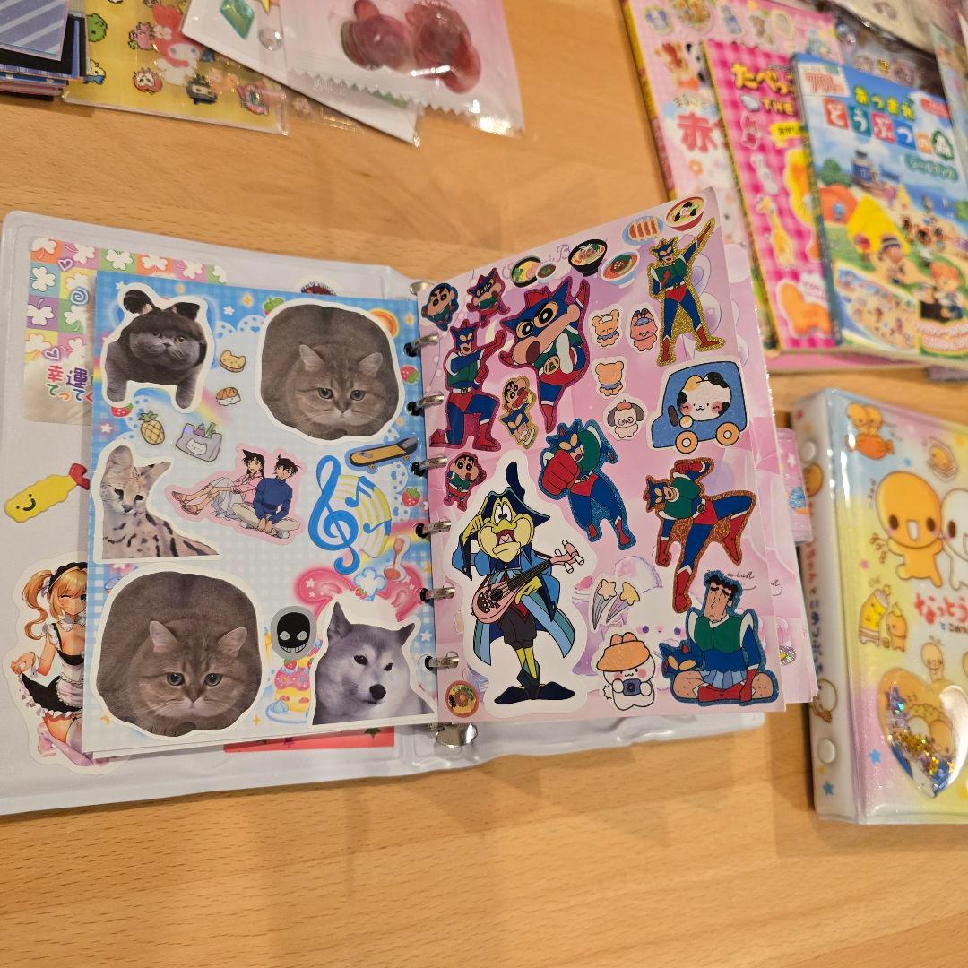 シール帳完成品、使いかけシール詰め合わせセット