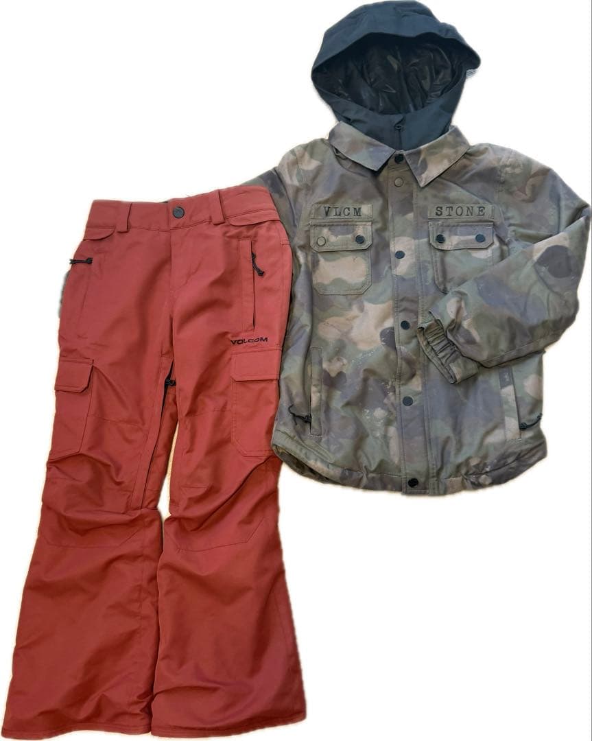 【美品】VOLCOM キッズ 上下ウェアセット Sサイズ