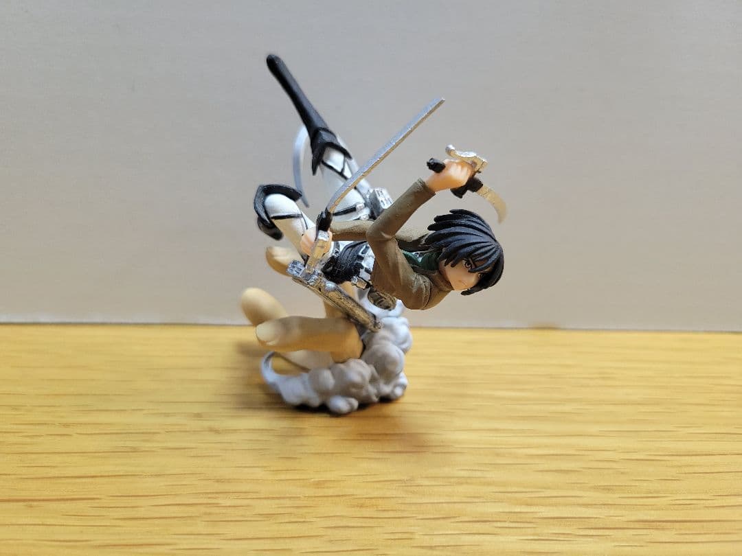 進撃の巨人 カプセル フィギュアコレクション　海洋堂 3種コンプリートセット