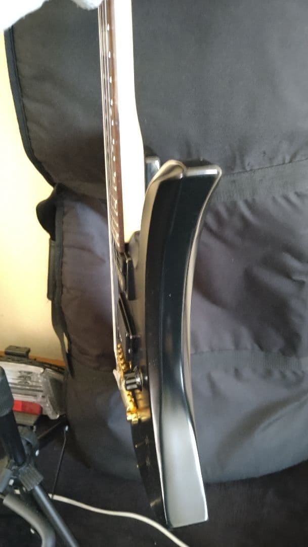 GWセール中　Burny MG125s 　本物　前期型　18v