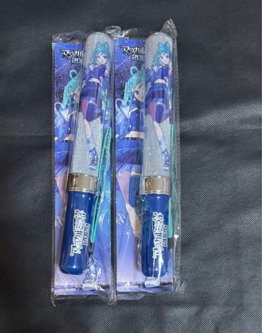 マジカルミライ　2025 ペンライト　未開封2本セット　初音ミク
